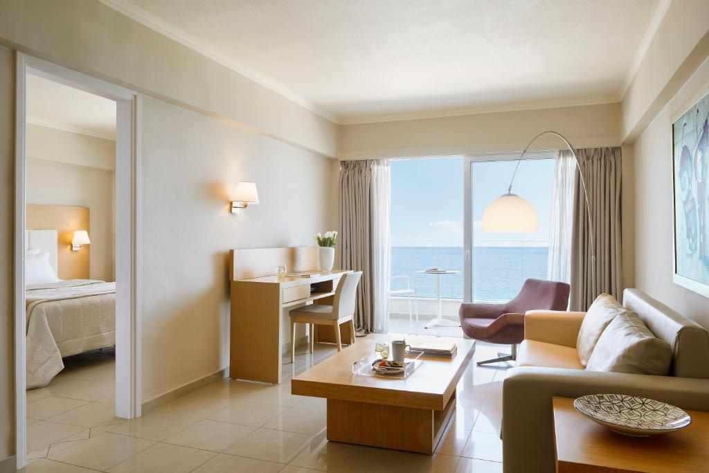 Mayor La Grotta Verde